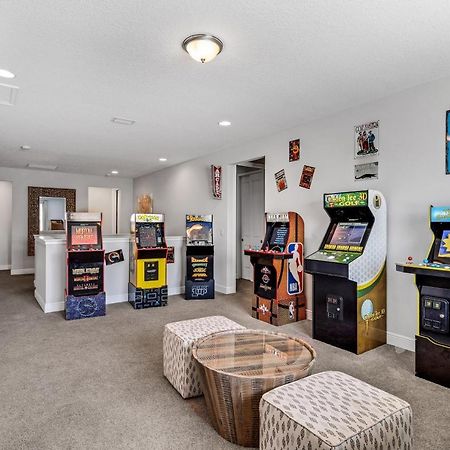 Spacious 8 Bdr Family Home With Arcades And Free Pool Heat Orlando Dış mekan fotoğraf
